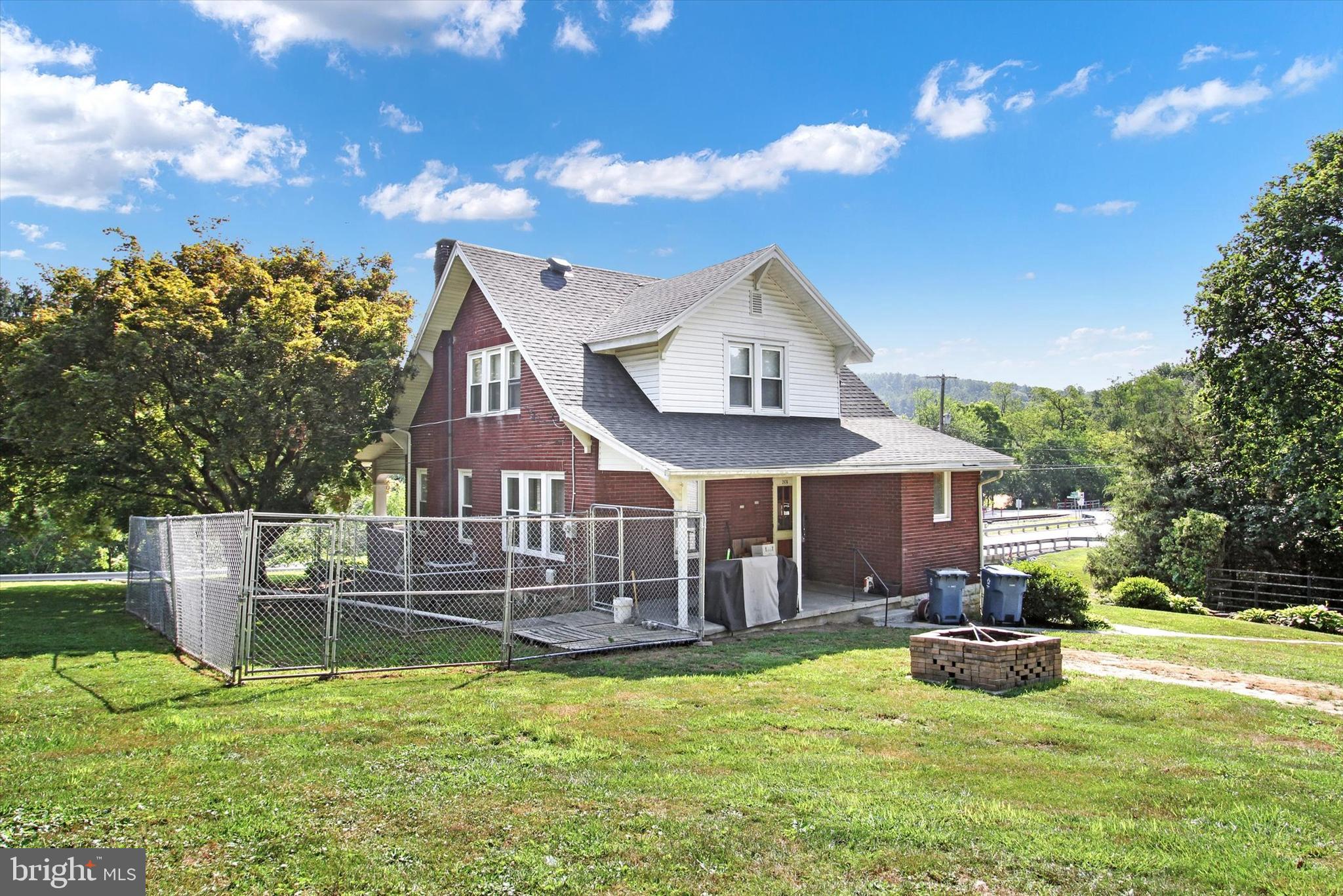 2476 SEVEN VALLEYS ROAD