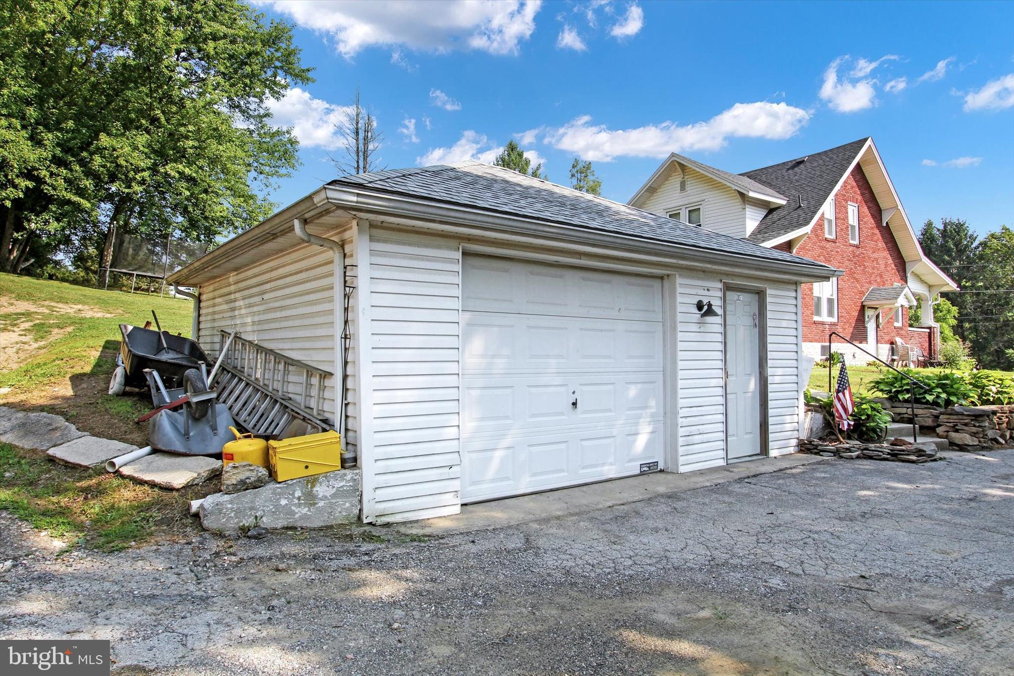 2476 SEVEN VALLEYS ROAD