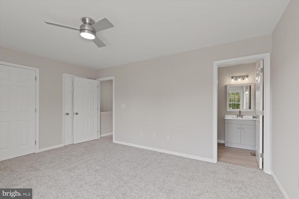 613 MALLARD DRIVE