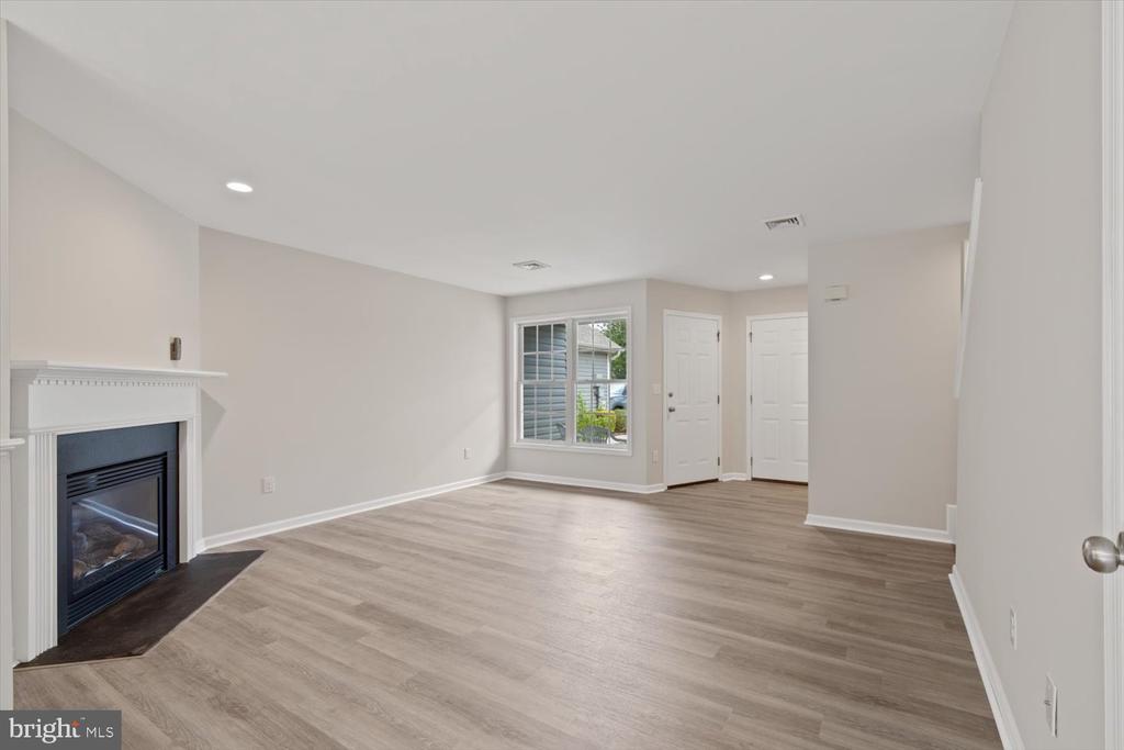 613 MALLARD DRIVE