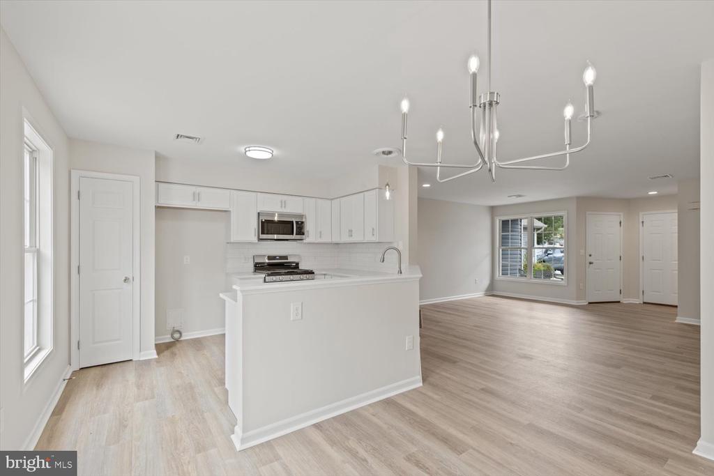 613 MALLARD DRIVE