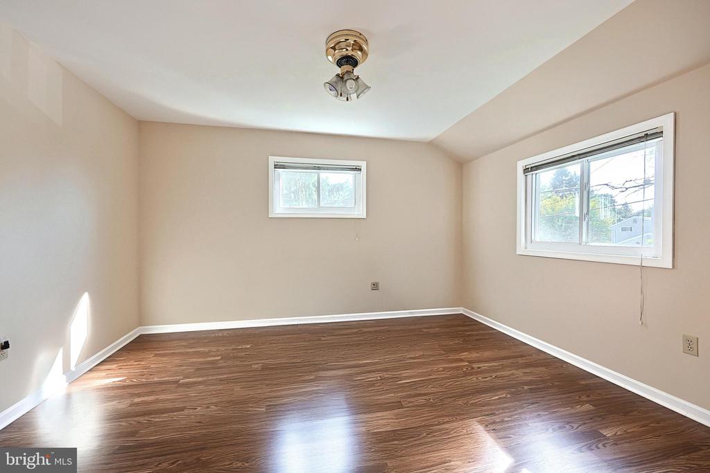 207 HEISTAND ROAD