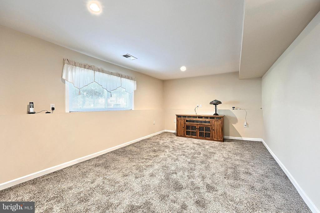 207 HEISTAND ROAD