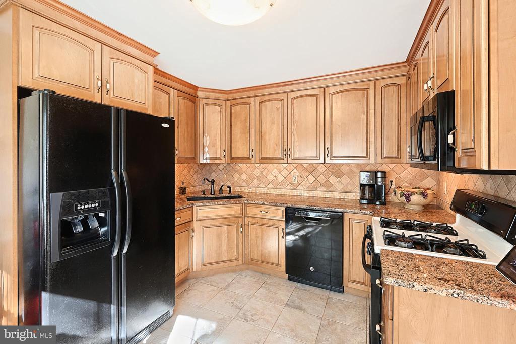 207 HEISTAND ROAD