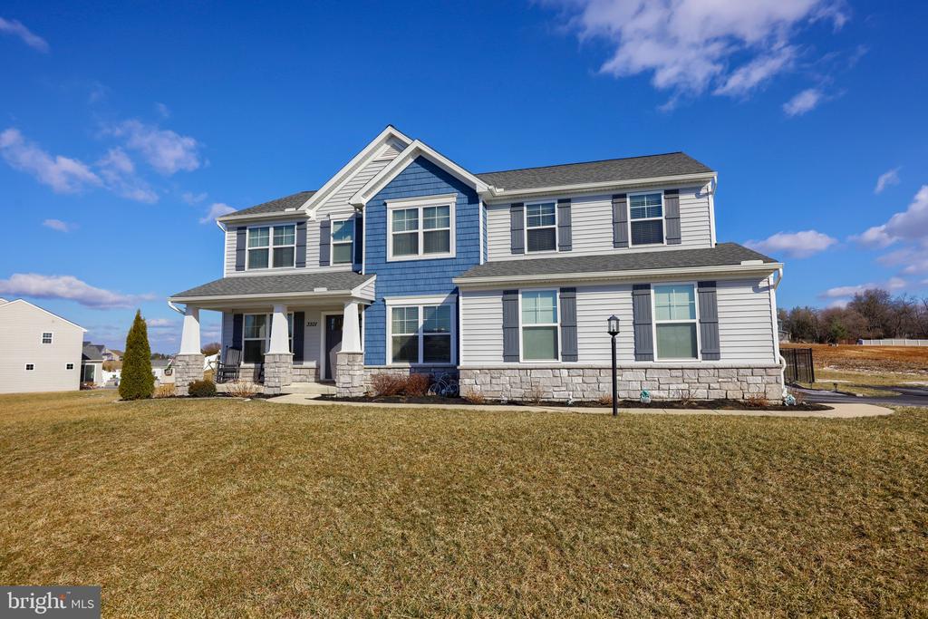 3501 FOX POINTE LANE