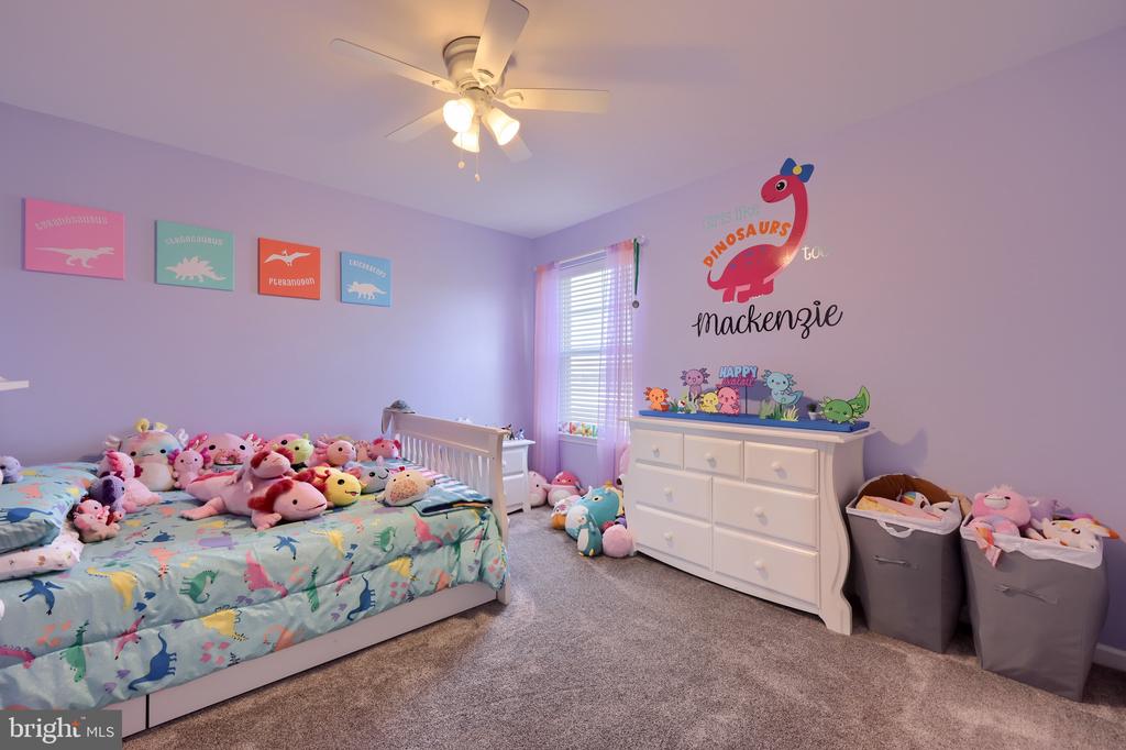 3501 FOX POINTE LANE