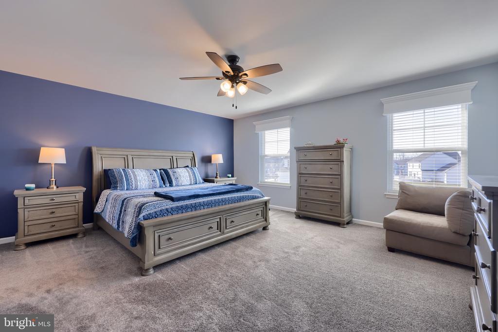 3501 FOX POINTE LANE