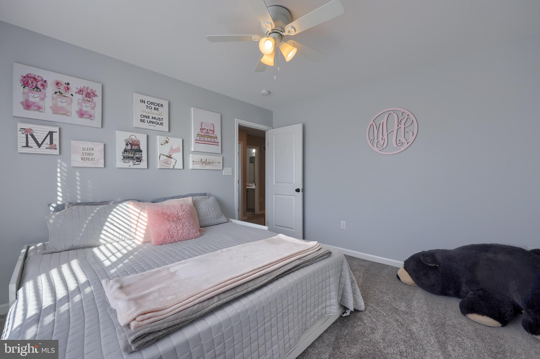 3501 FOX POINTE LANE
