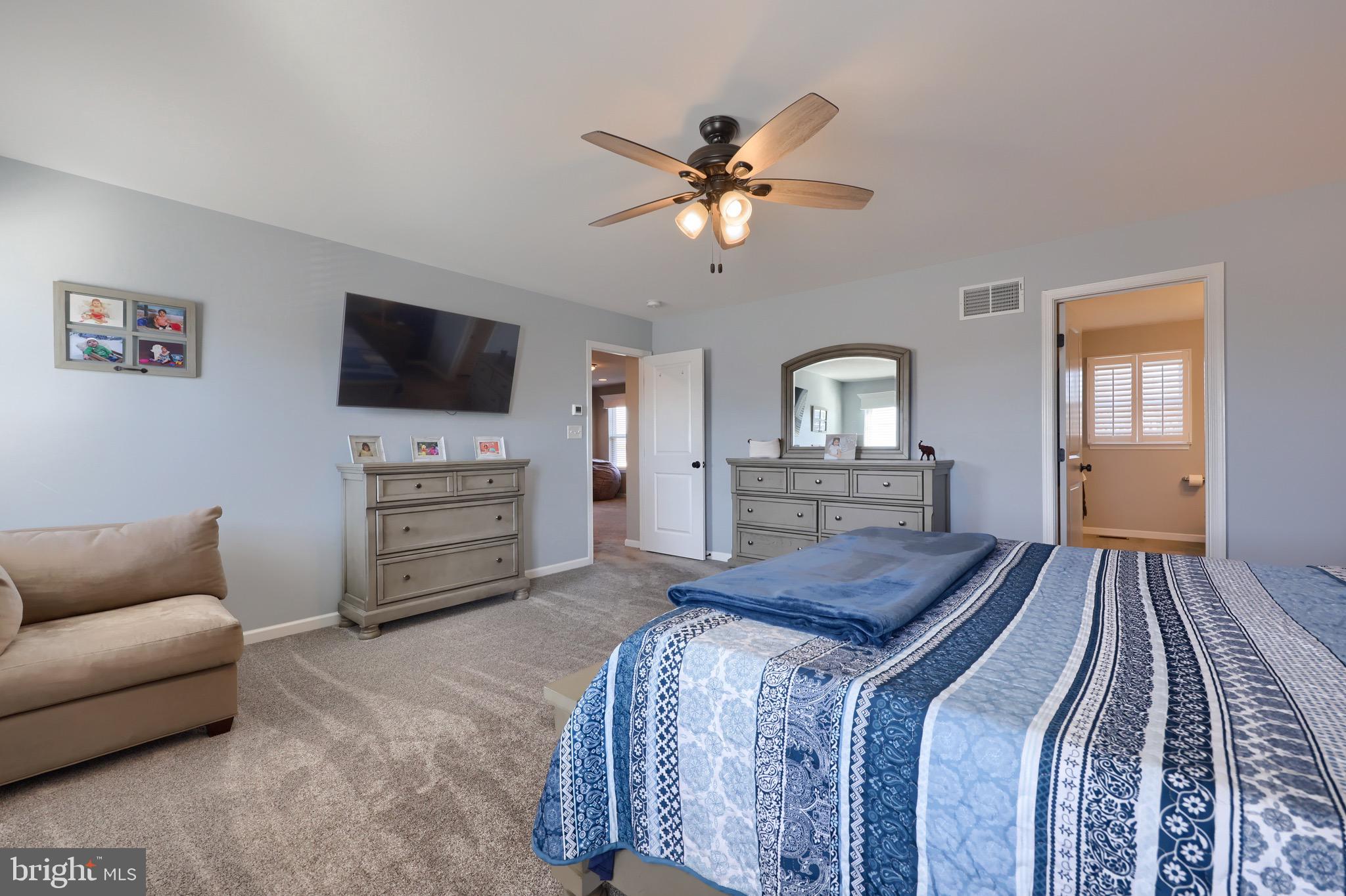 3501 FOX POINTE LANE