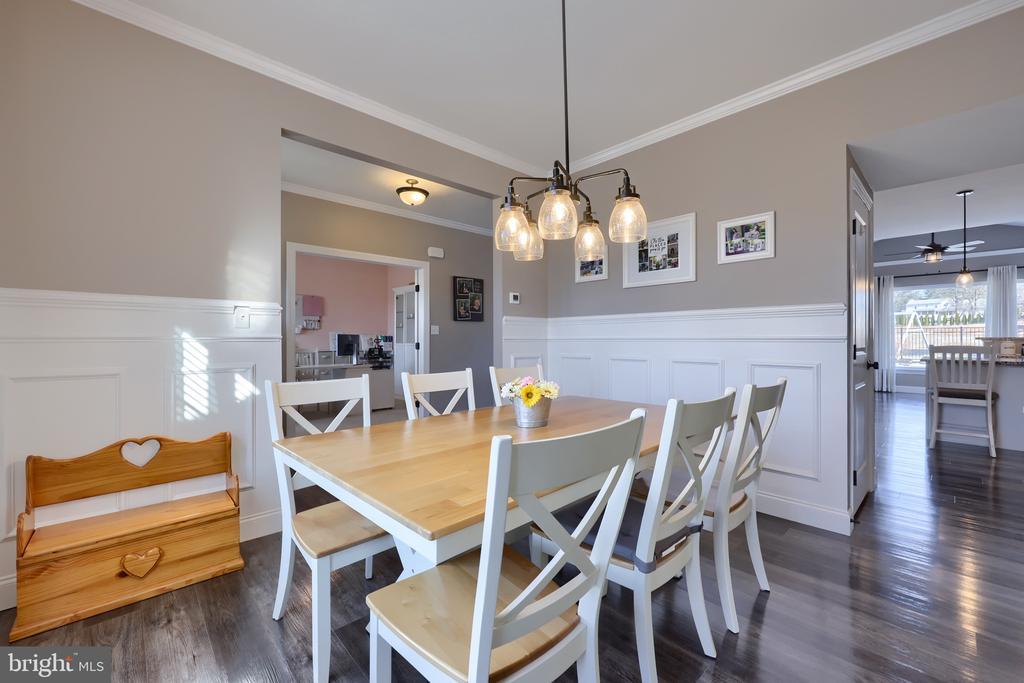 3501 FOX POINTE LANE