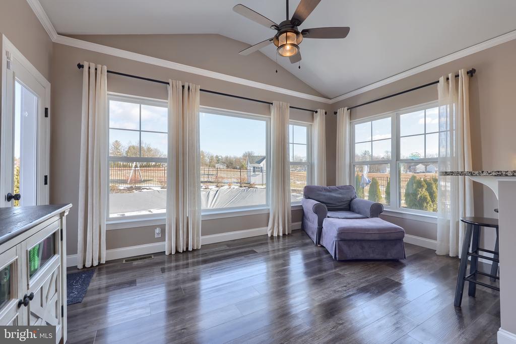 3501 FOX POINTE LANE