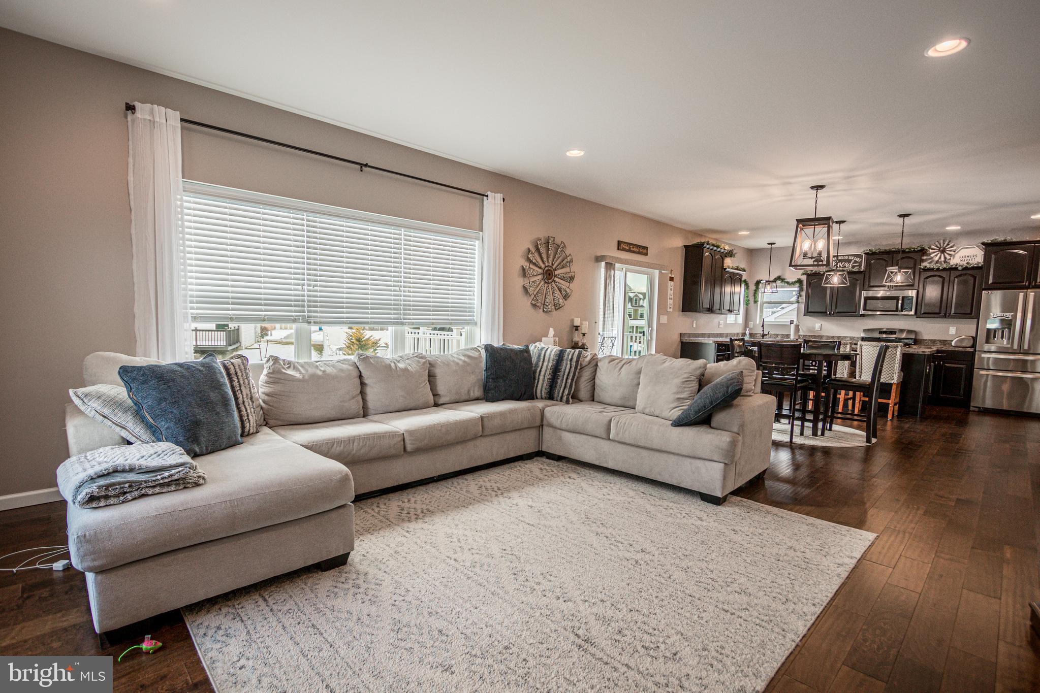25 CORIANDER LANE