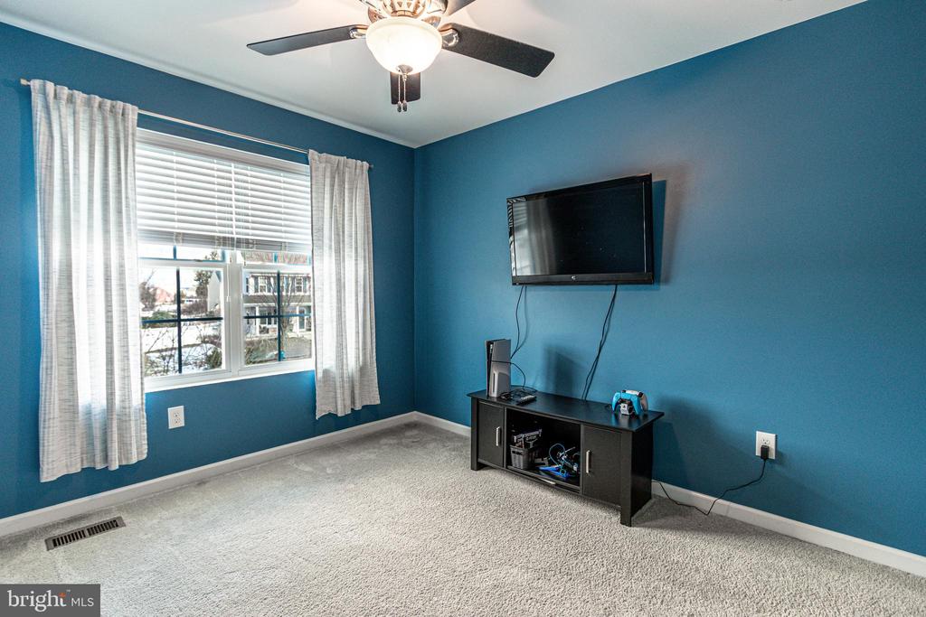 25 CORIANDER LANE