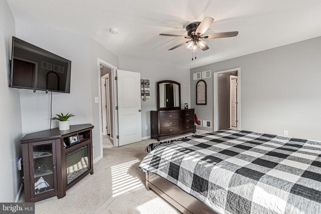 25 CORIANDER LANE