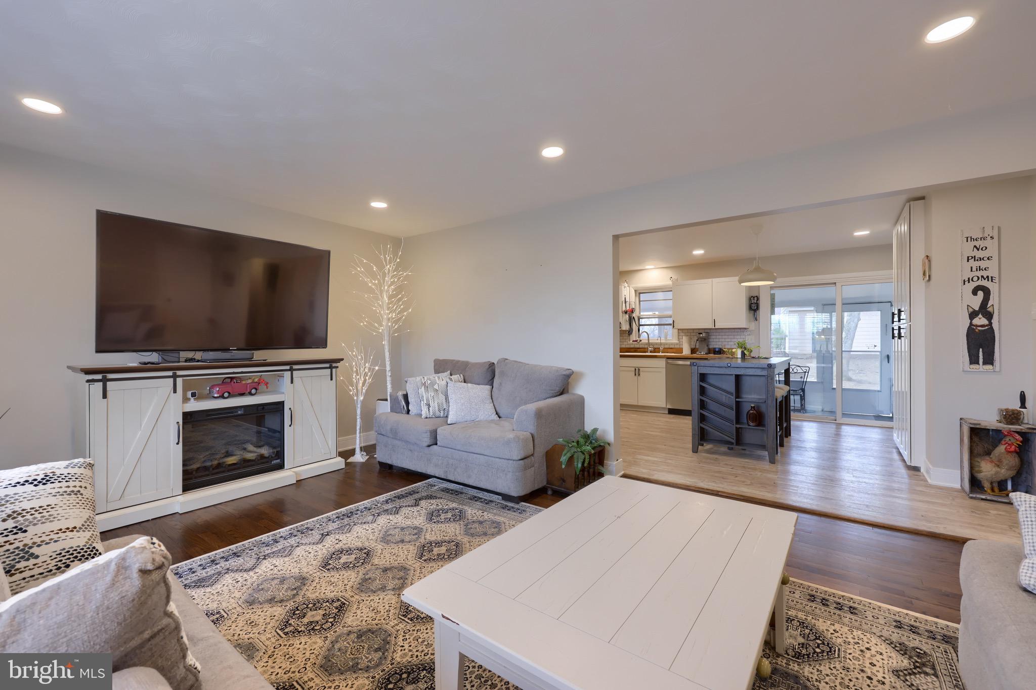 808 POFF ROAD