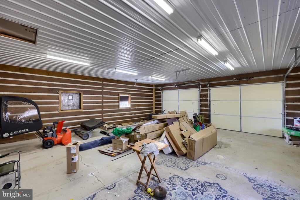 808 POFF ROAD