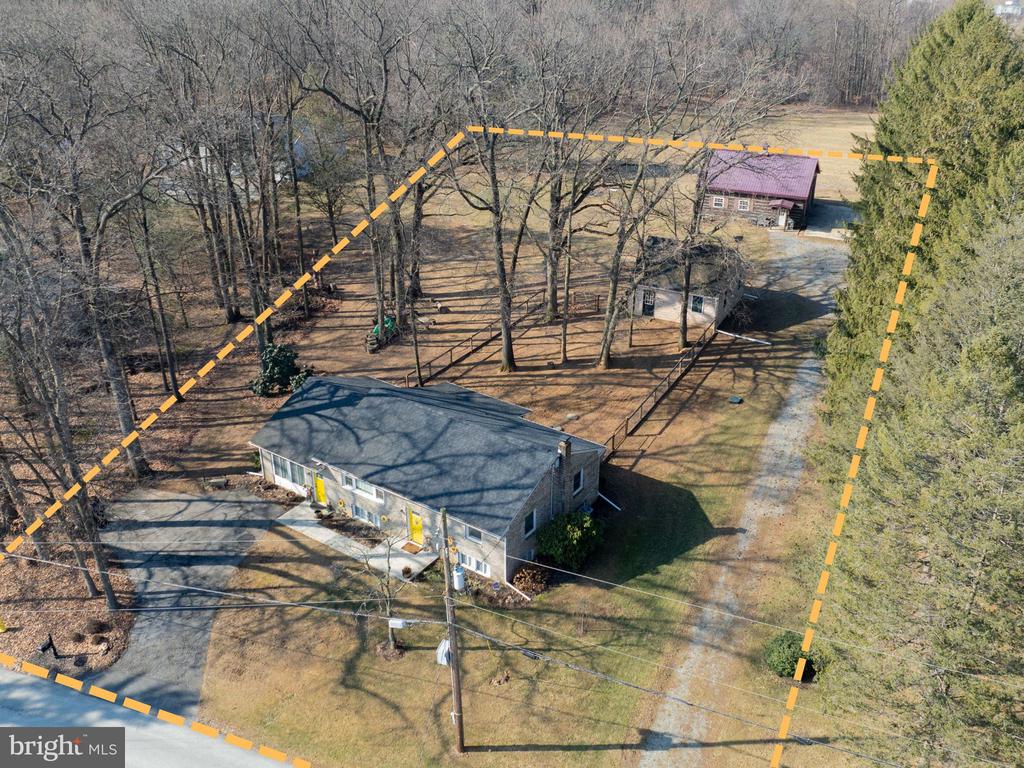 808 POFF ROAD
