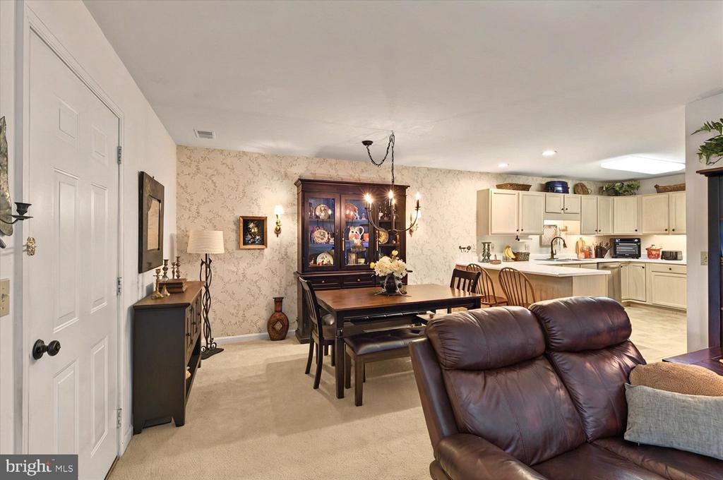 4016 WOODSPRING LANE 4016