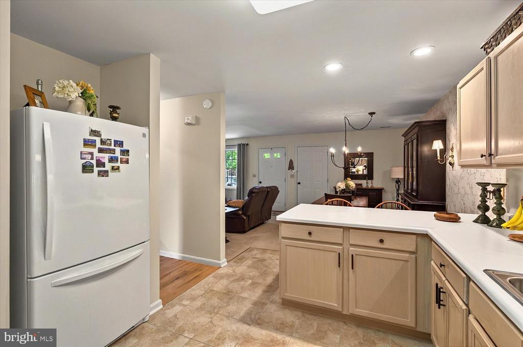 4016 WOODSPRING LANE 4016