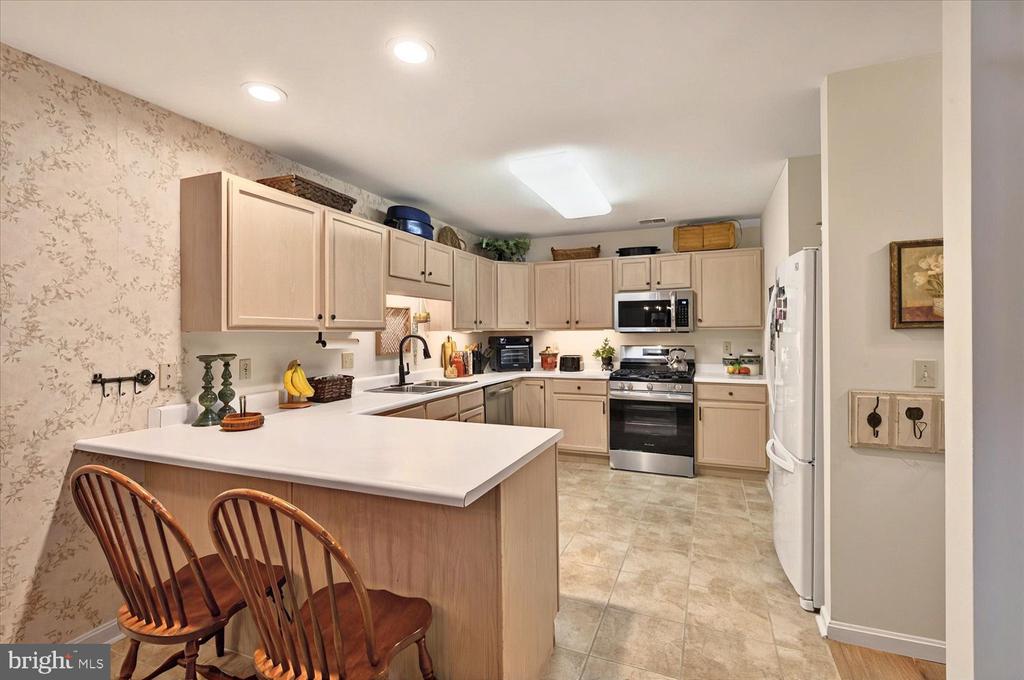 4016 WOODSPRING LANE 4016
