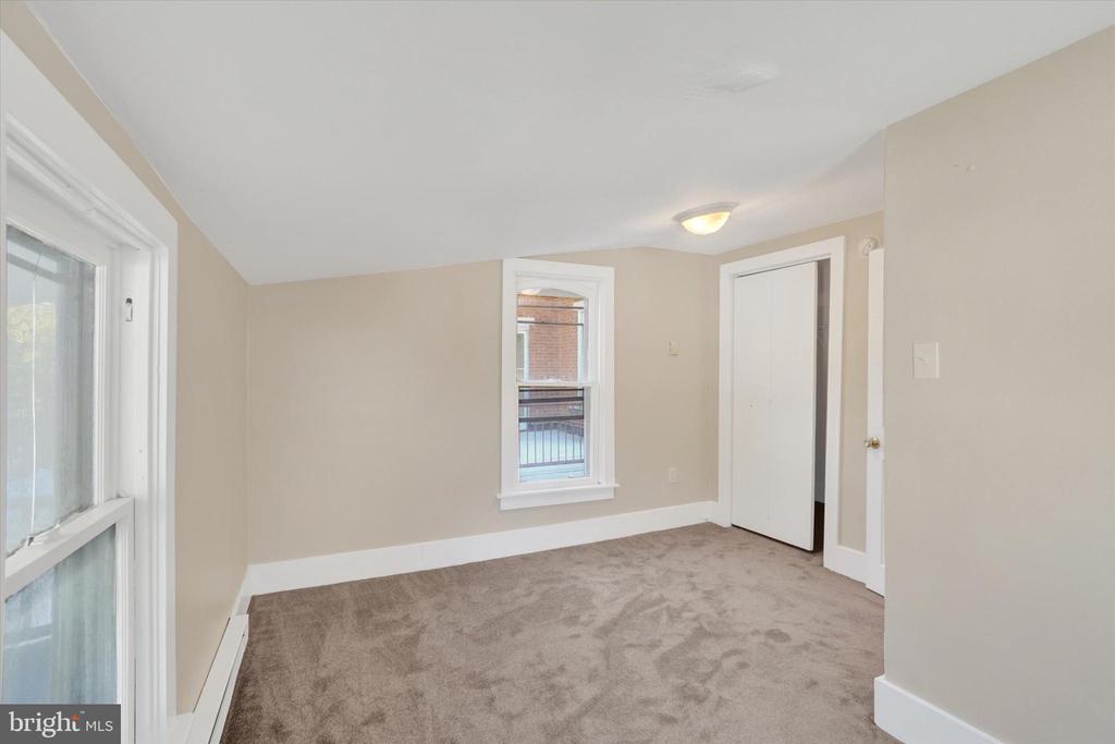 124 W MAIN STREET