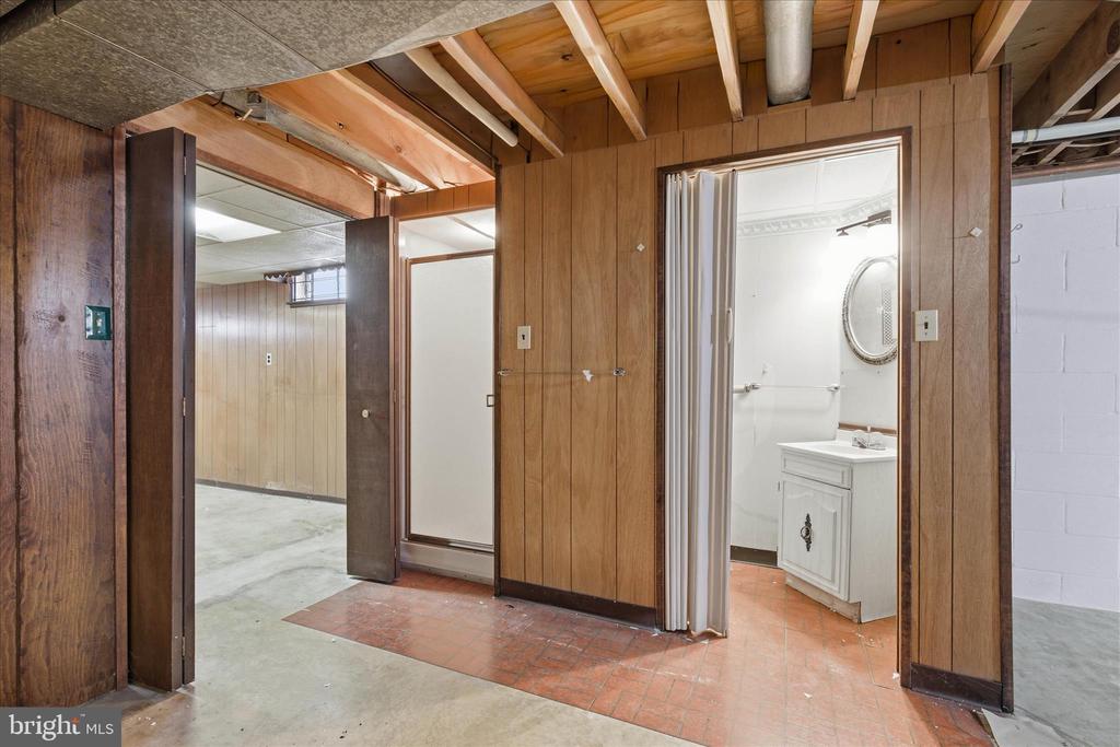 3340 MINTON DRIVE