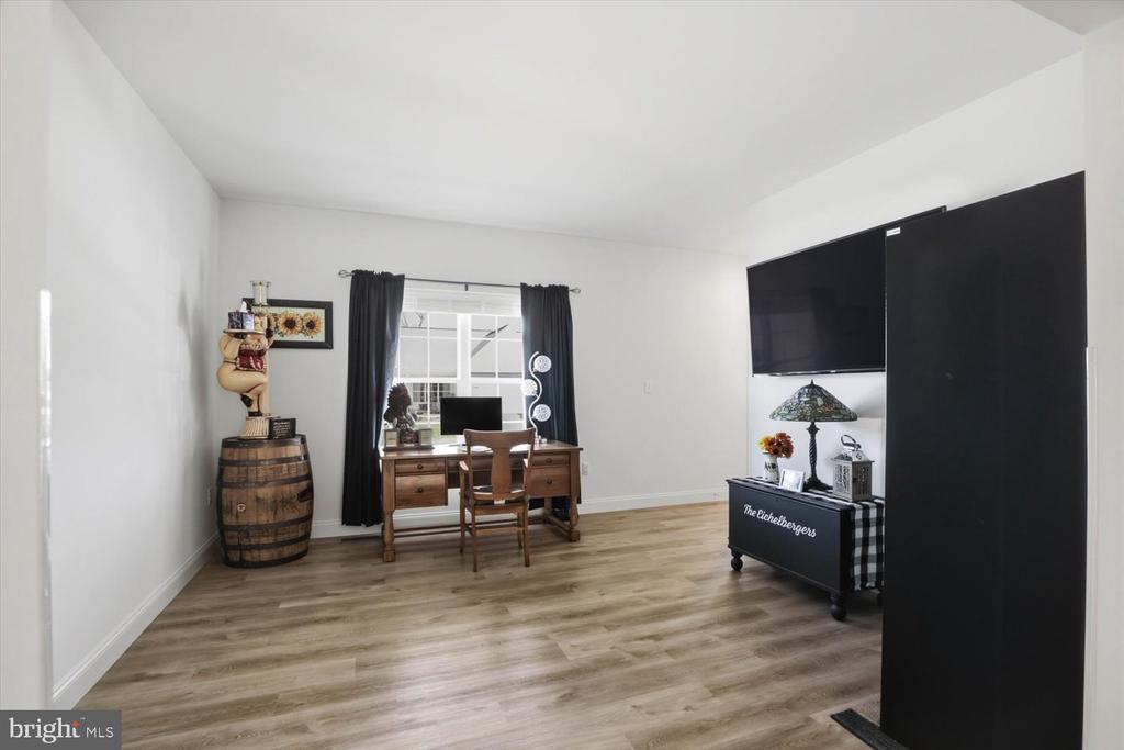 95 RED MAPLE DRIVE