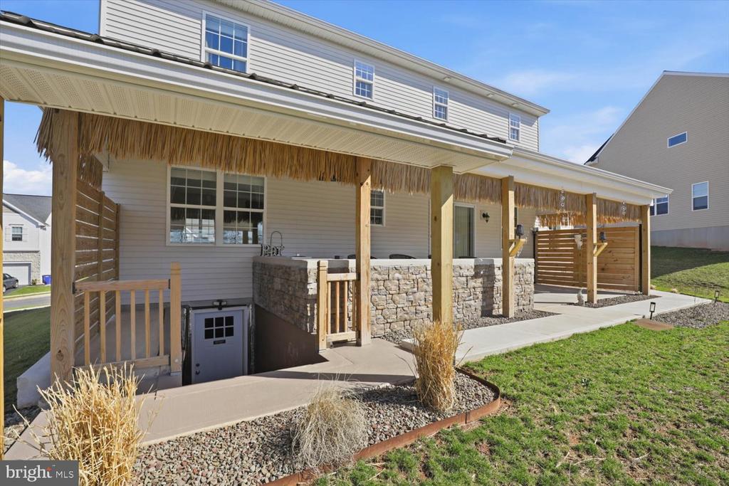 95 RED MAPLE DRIVE