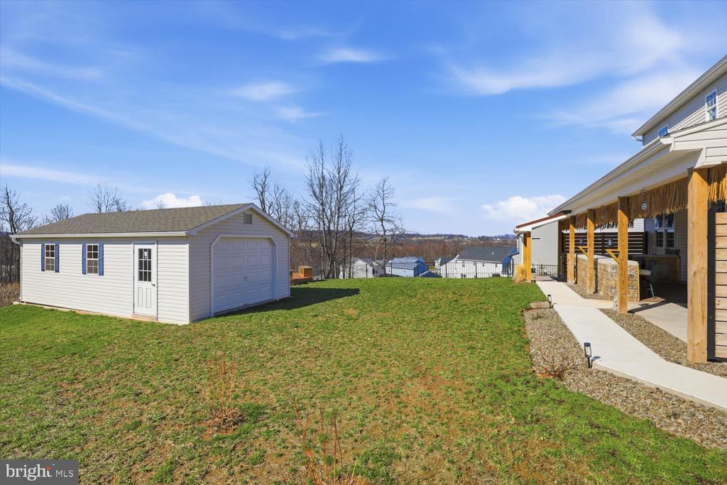 95 RED MAPLE DRIVE