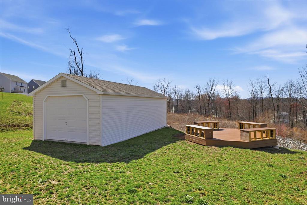 95 RED MAPLE DRIVE
