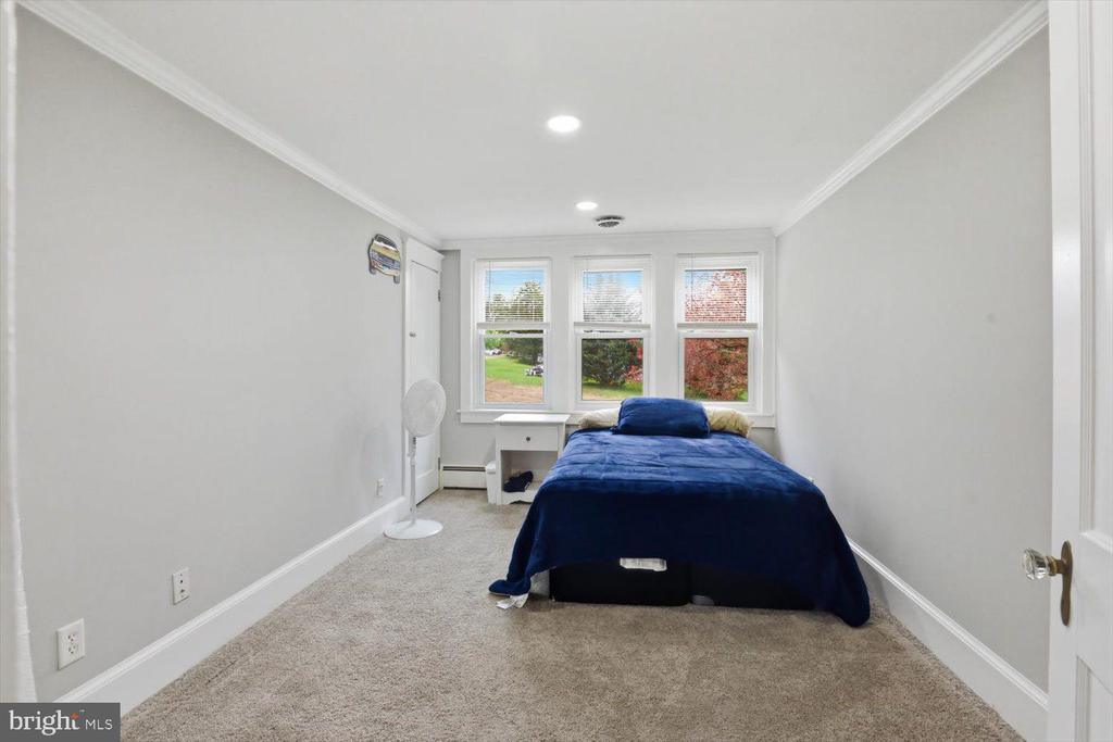 2476 SEVEN VALLEYS ROAD