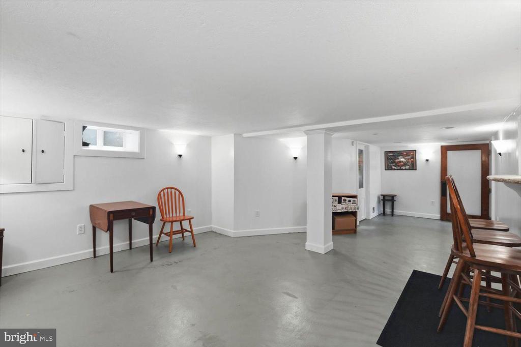 2476 SEVEN VALLEYS ROAD