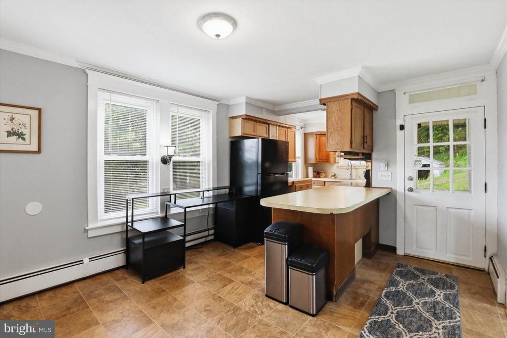 2476 SEVEN VALLEYS ROAD