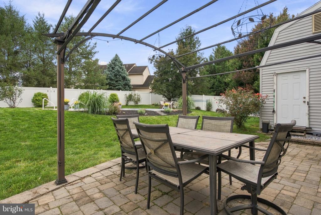 140 FIG TREE WAY