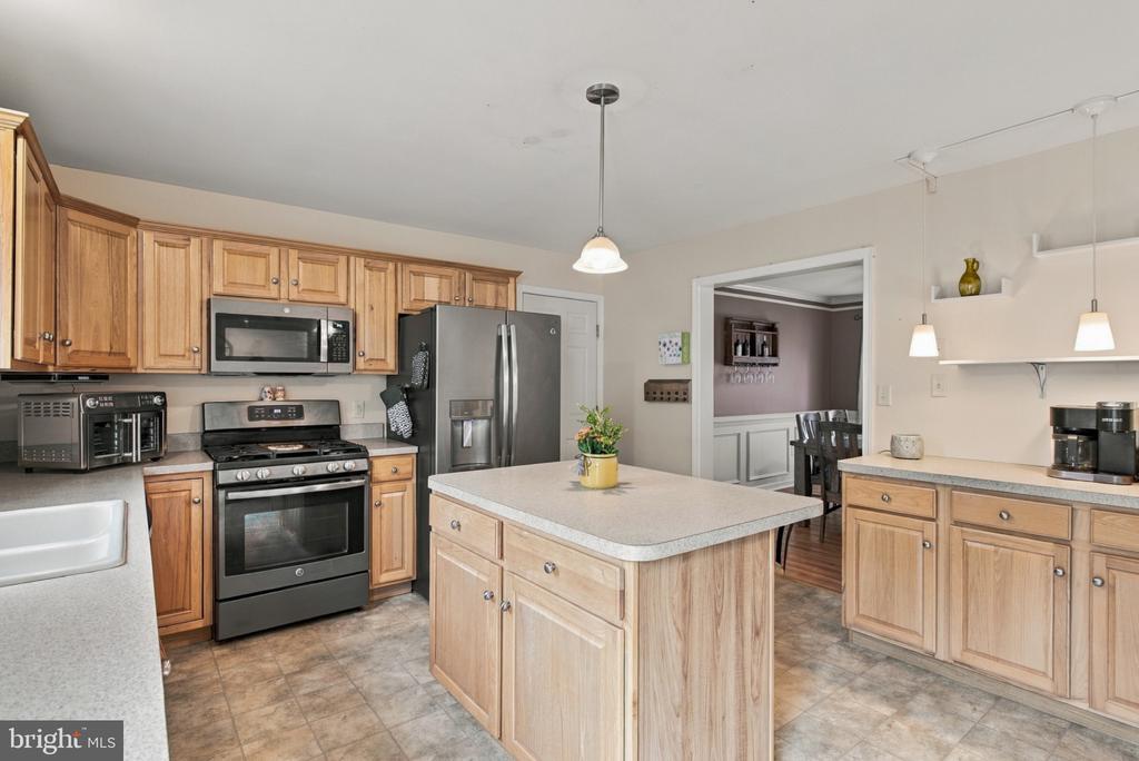 140 FIG TREE WAY