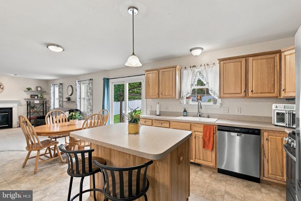 140 FIG TREE WAY