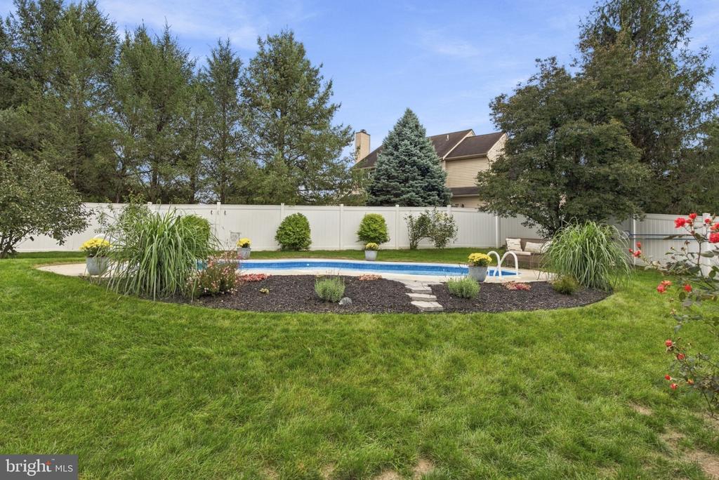 140 FIG TREE WAY