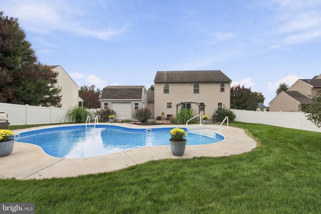 140 FIG TREE WAY