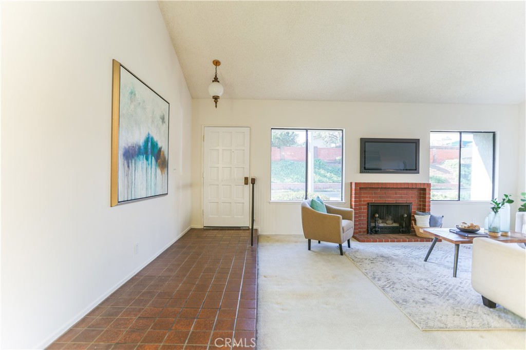 1620 Sherwood Village Circle