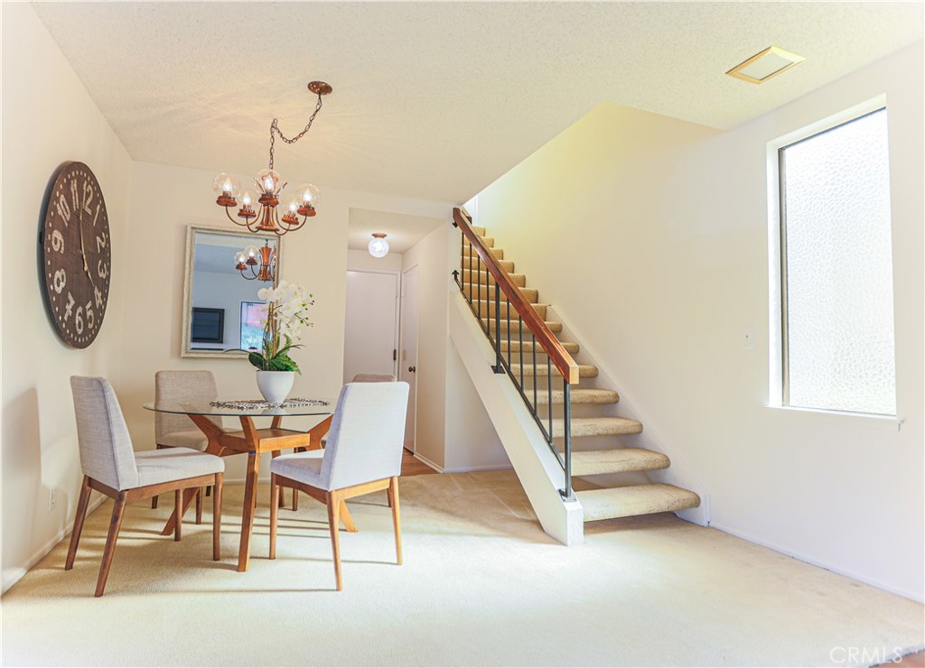 1620 Sherwood Village Circle