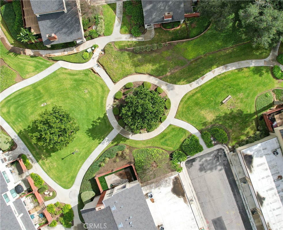 1620 Sherwood Village Circle