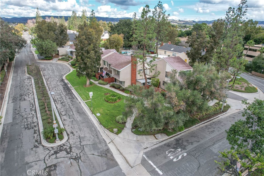 1620 Sherwood Village Circle