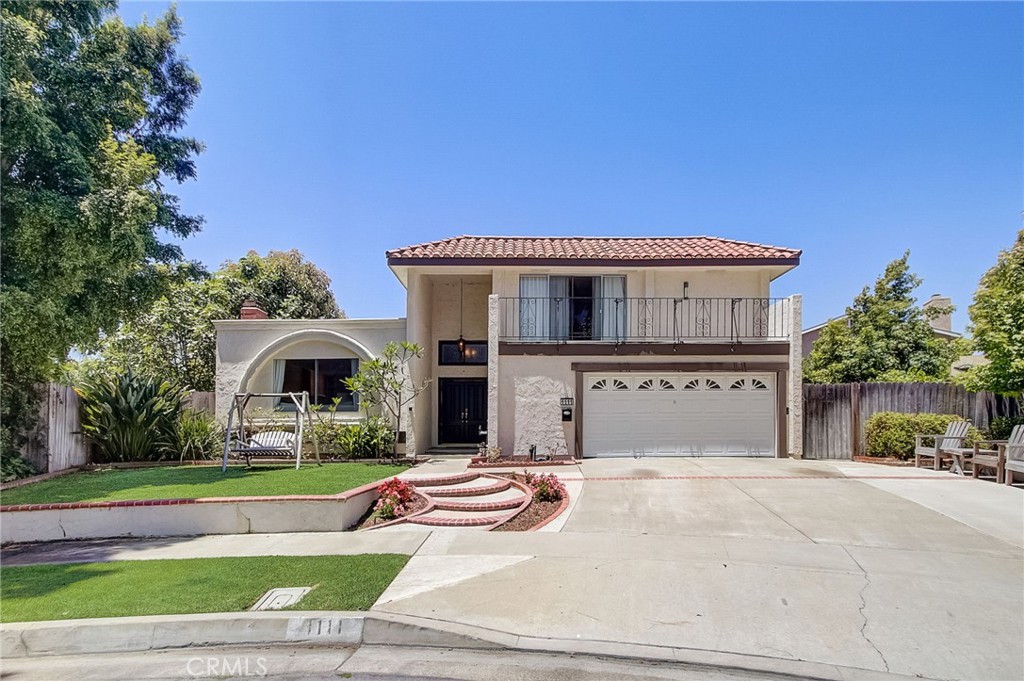 1111 Visalia Drive