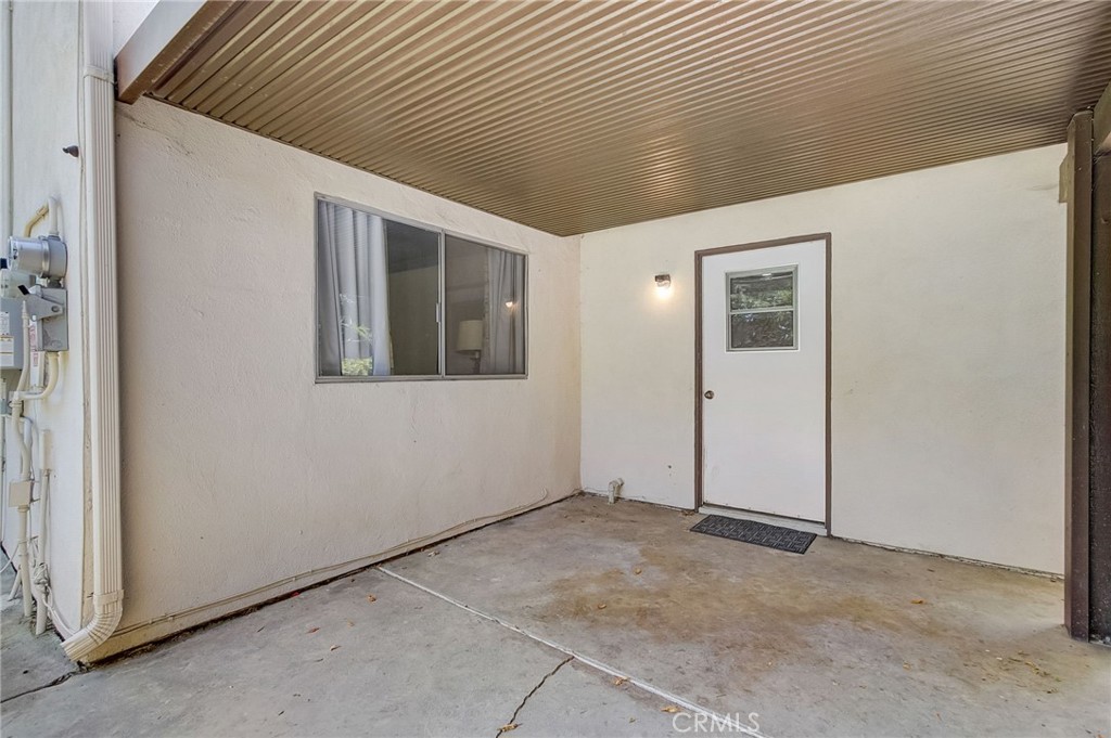 1111 Visalia Drive
