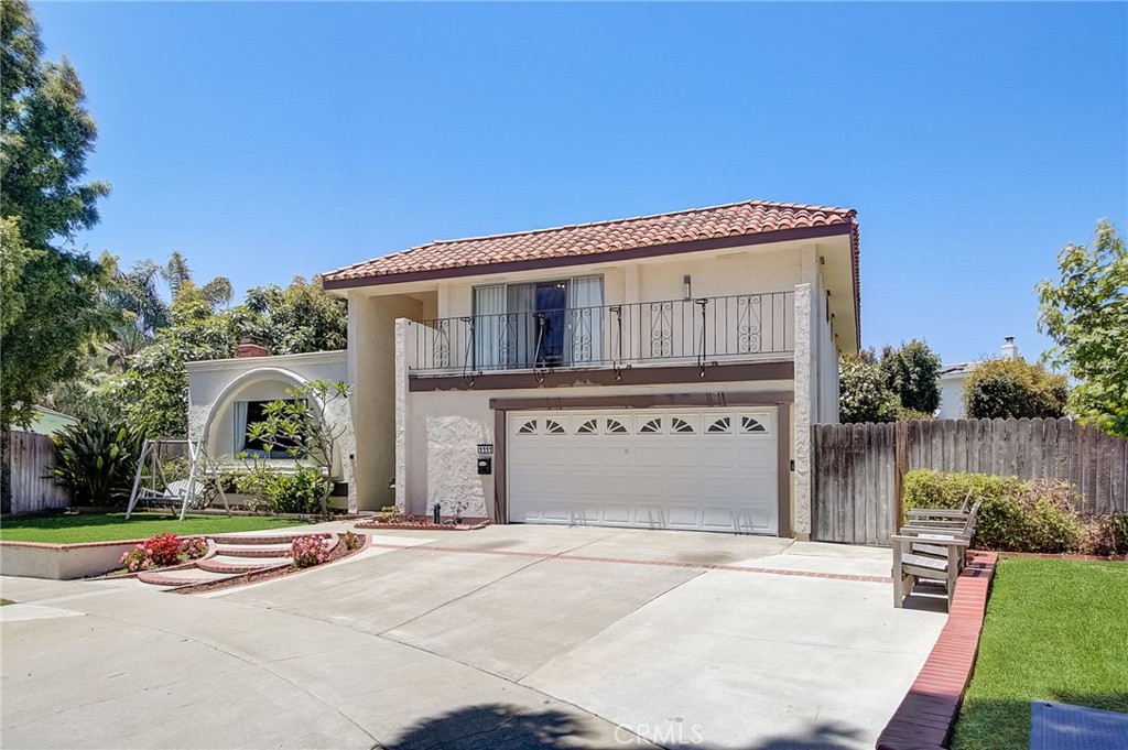 1111 Visalia Drive