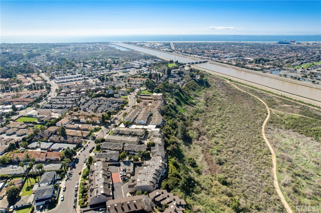 2243 Pacific Avenue 12