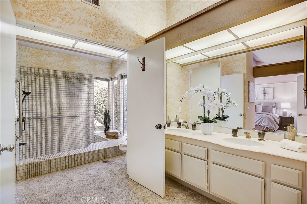 3221 Falcon Ridge Road