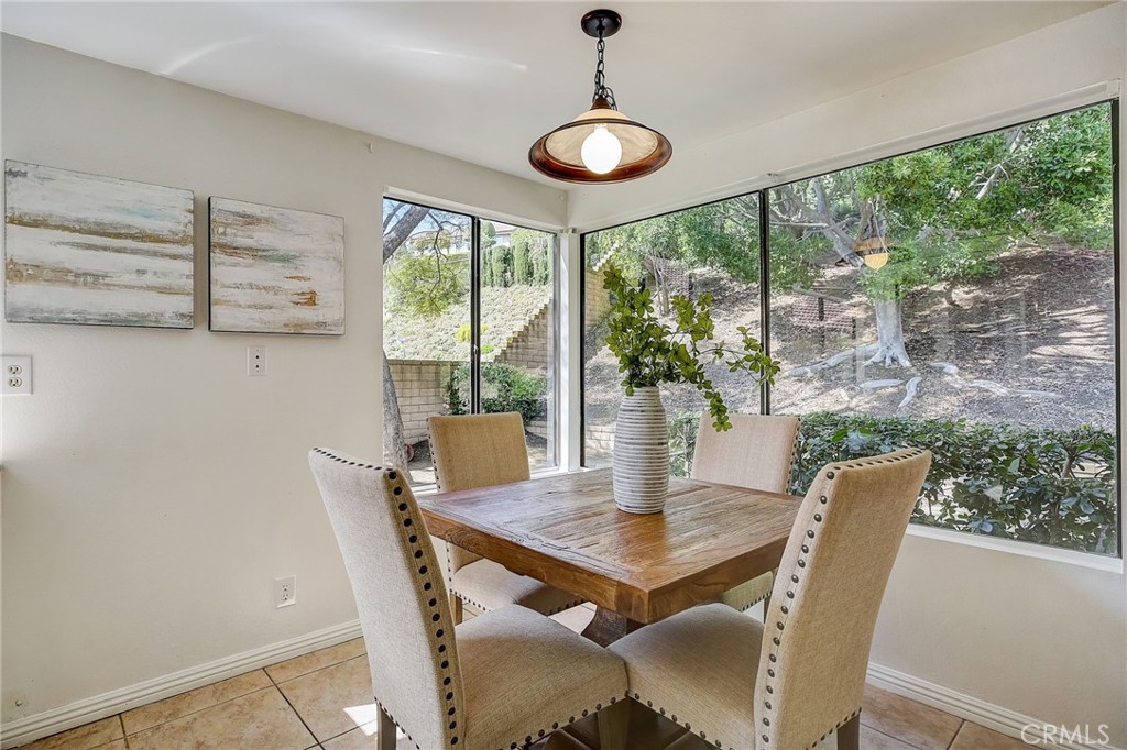 3221 Falcon Ridge Road