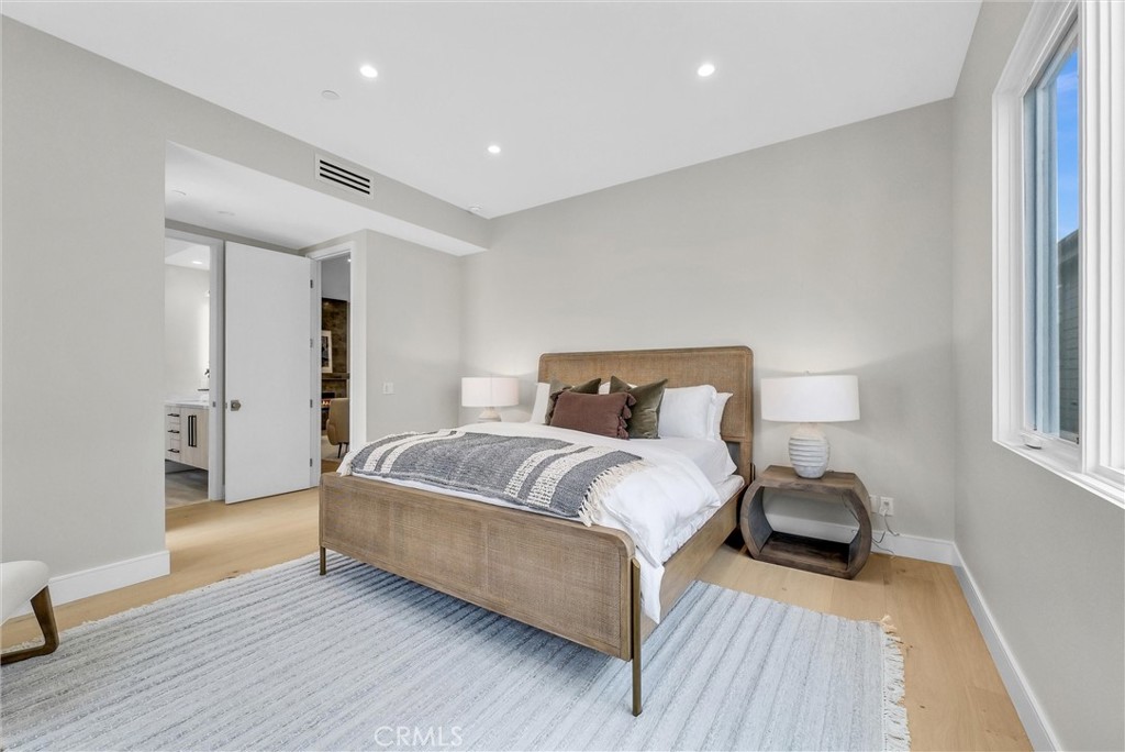 424 1/2 Orchid Avenue Back Unit