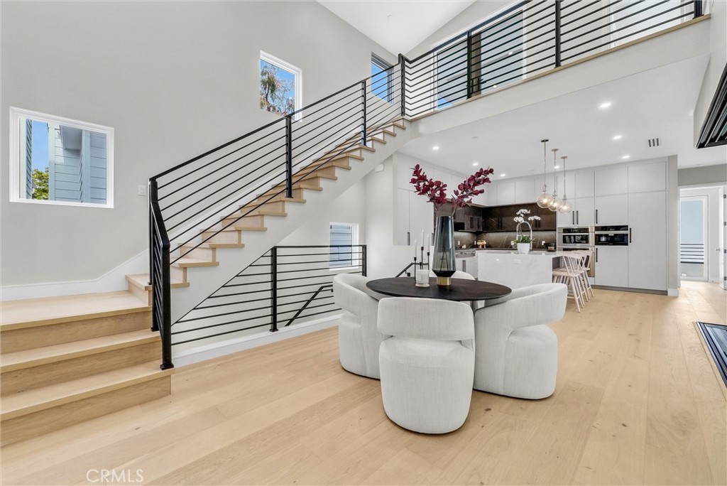 424 1/2 Orchid Avenue Back Unit